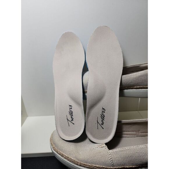 Trotters Accent: Orthopedic Casual Shoes for Women 8.5W - Picture 7 of 7